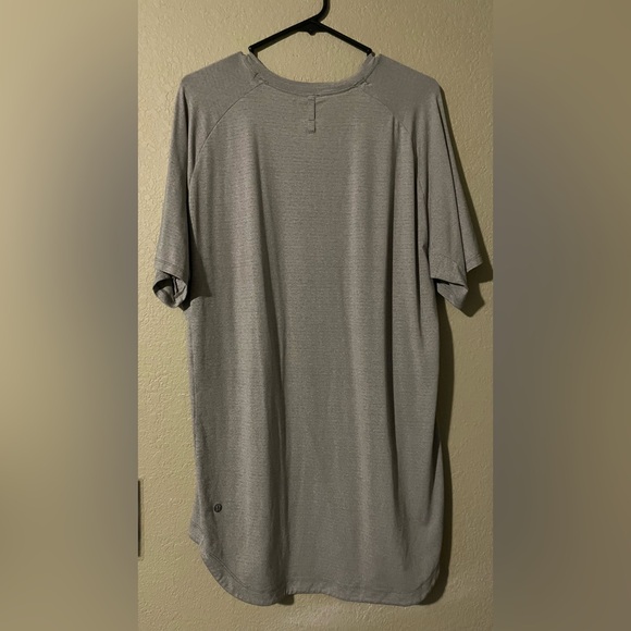 Lululemon Drysense tee - Picture 2 of 2
